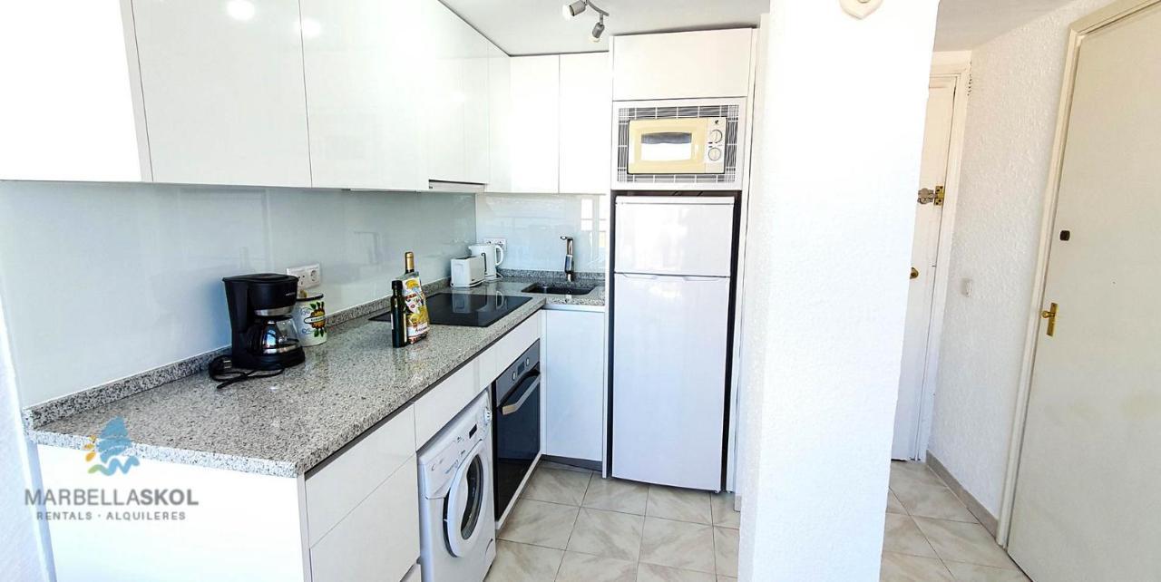 Skol 701. One Bedroom Duplex With Exceptional Sea Views. Марбеля Екстериор снимка